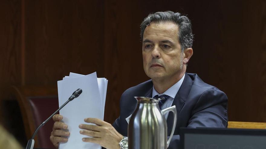 El juez investiga al jefe de la Policía Nacional en Canarias por favorecer los negocios de la trama de Zapatero