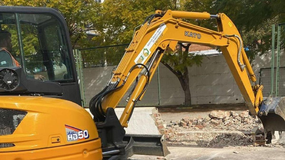 Imagen de las obras de ampliación del centro de salud de Los Boliches. | L.O.