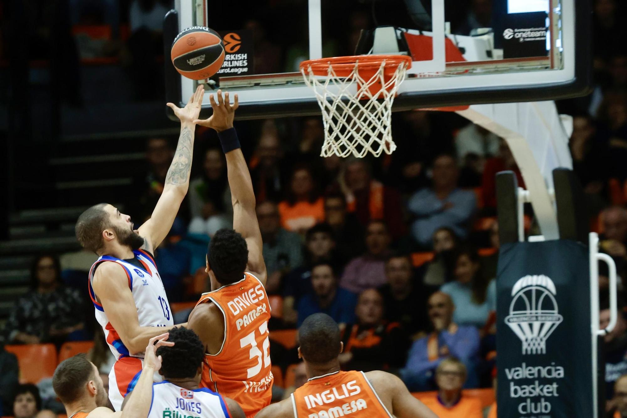 Valencia Basket - Anadolu Efes en imágenes