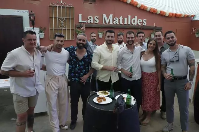 Lunes de comidas de amigos y empresas en la Feria