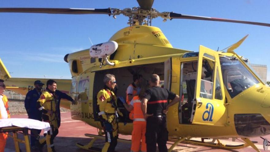 Un parapentista resulta herido de gravedad al caer desde 40 metros en Agost