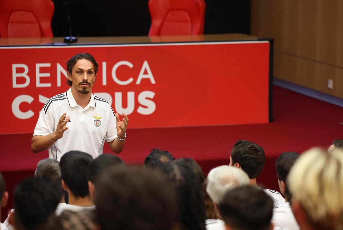 Joaquim Milheiro, secretario técnico del Benfica, durante una intervención en el Benfica Campus.