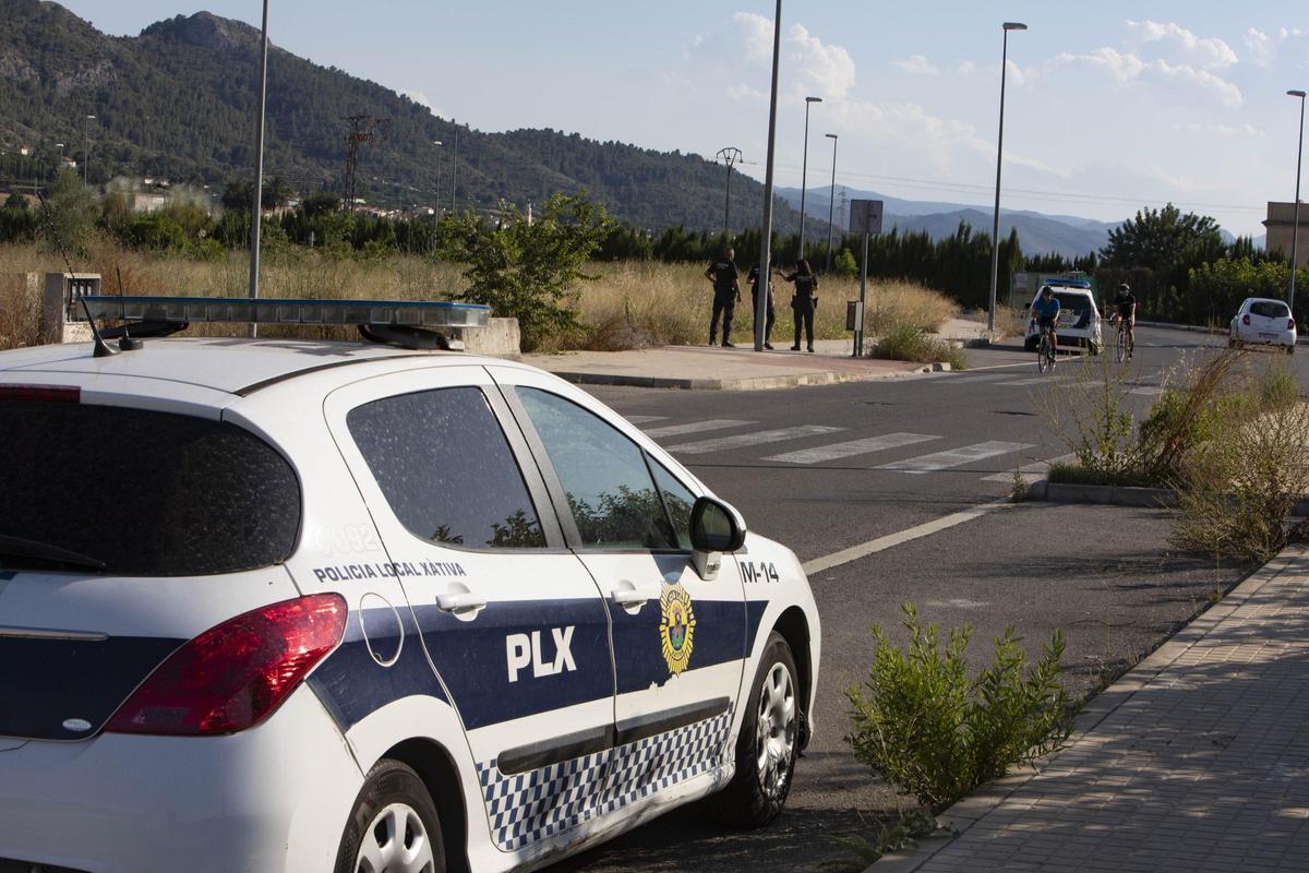 Un coche de la Policía Local de Xàtiva.