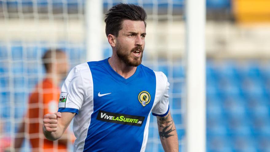 José Luis Miñano, con la camiseta del Hércules.