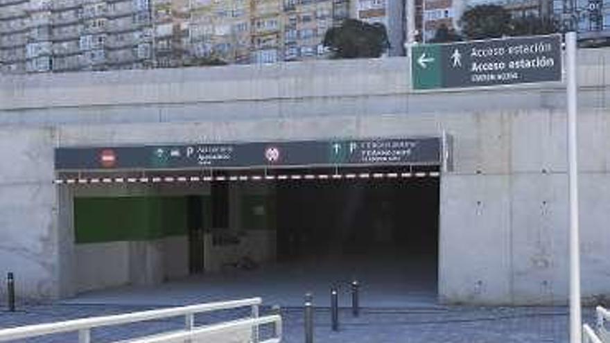 Criteria negocia la compra de los nueve parkings gallegos de Saba