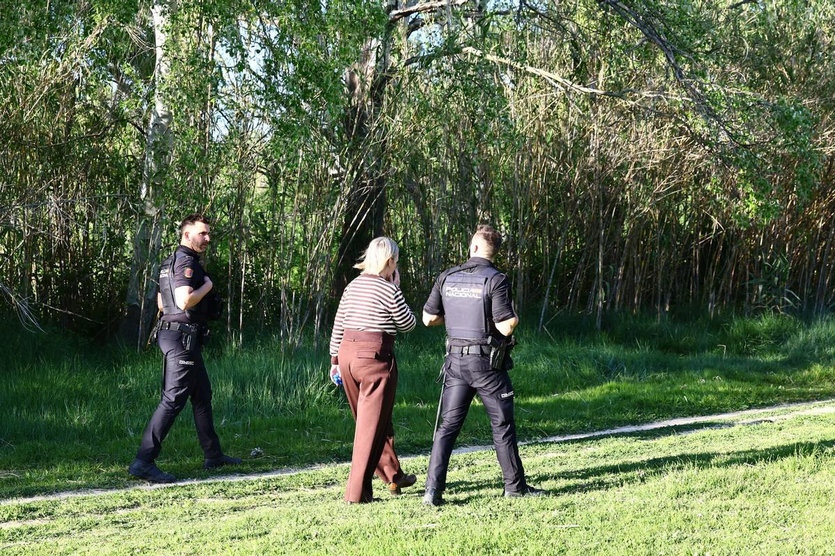Aparece un cuerpo sin vida en el Parque del Agua de Zaragoza.
