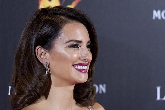 Penélope Cruz en el estreno de La reina de España en Madrid