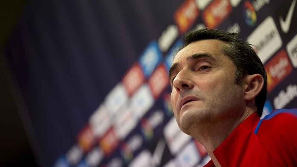 Ernesto Valverde atiende este sábado a la prensa en la víspera del FC Barcelona-Alavés de Liga
