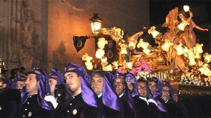 Los Dormis proyectan salir en procesión extraordinaria el 3 de octubre