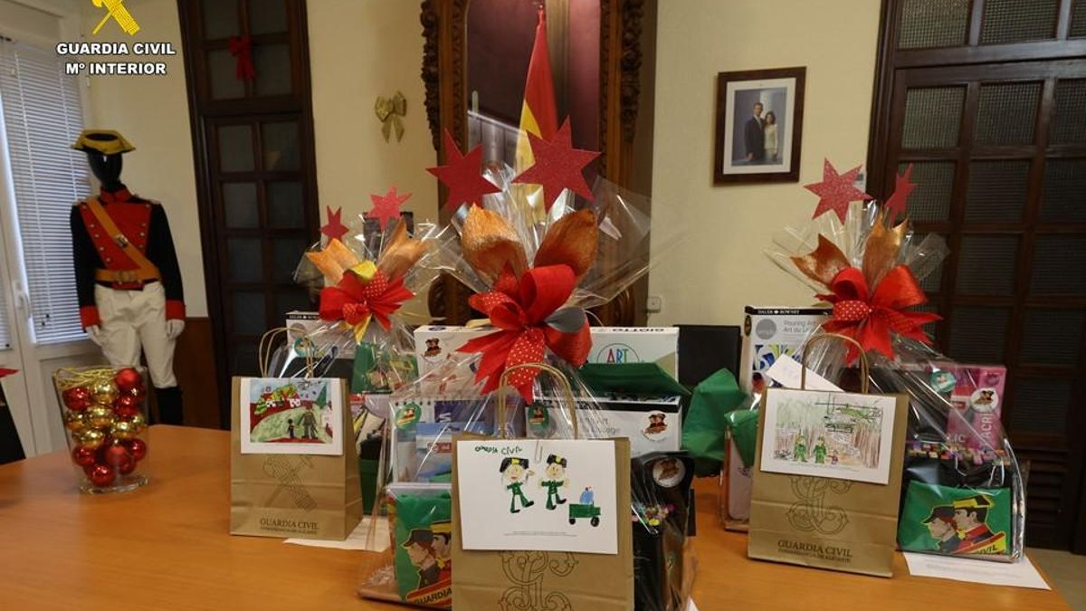 Dibujos premiados en el concurso del pasado año.