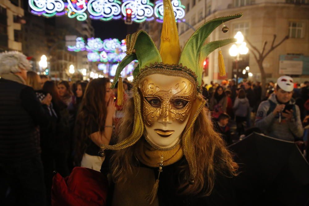 La Rambla de Alicante se llena de disfraces por el Carnaval 2019