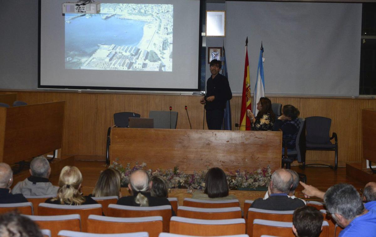 Presentación, en noviembre, del proyecto del Concello para la zona de las naves. | GONZALO NÚÑEZ