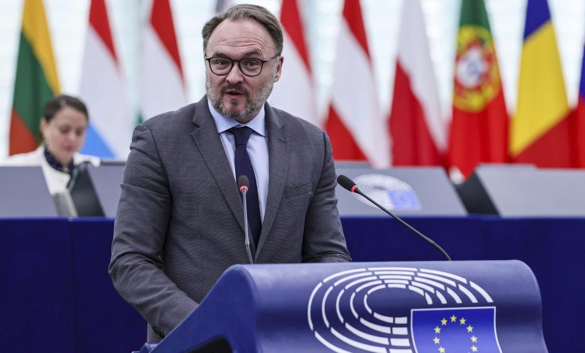 Brussel·les insta a reduir els impostos de la llum per reduir la factura en un 15%