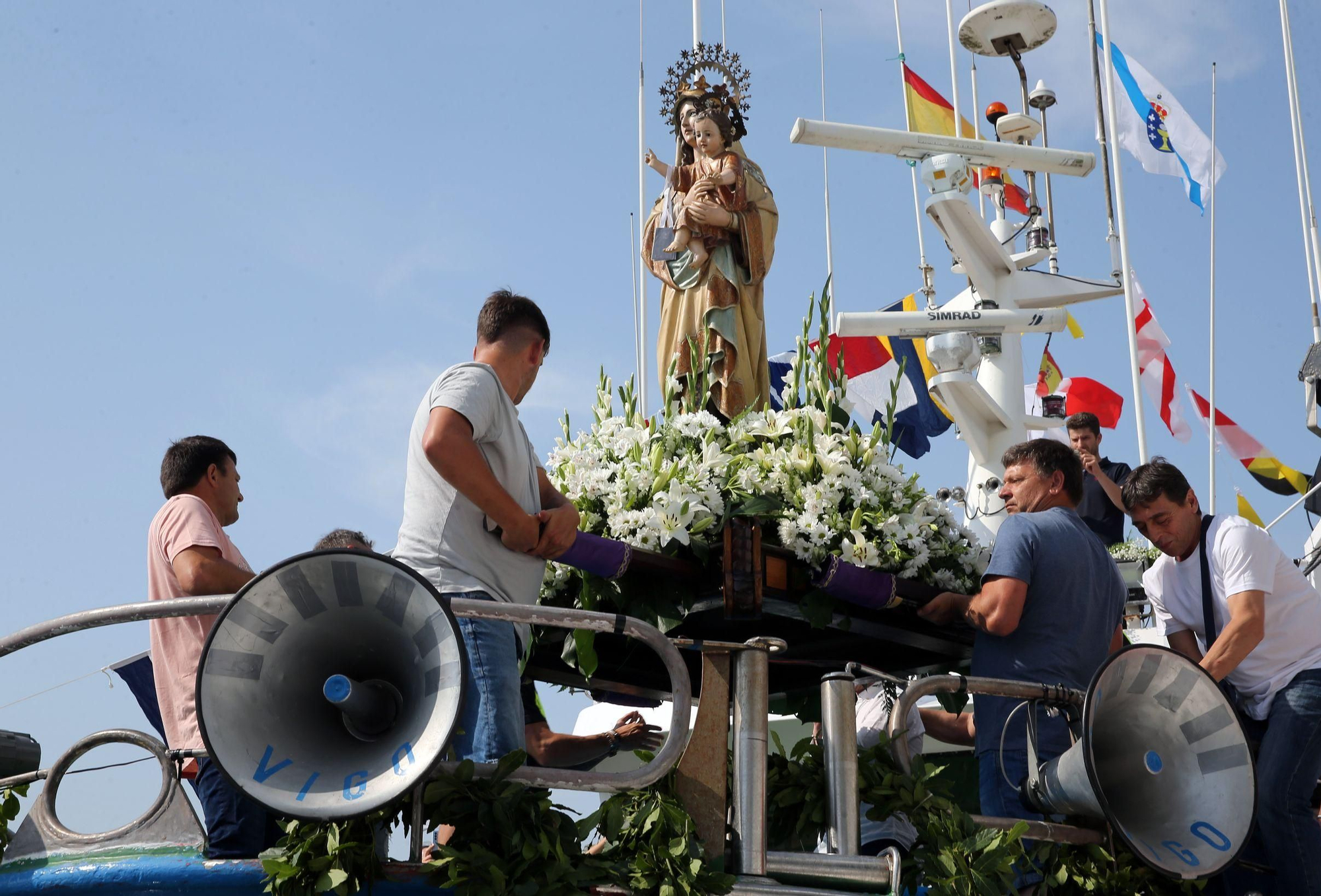 Las mejores imágenes de la procesión marítima de O Berbés