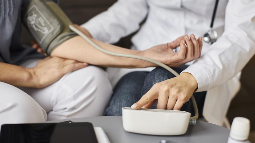 Hipertensió arterial: petits canvis per cuidar el teu cor
