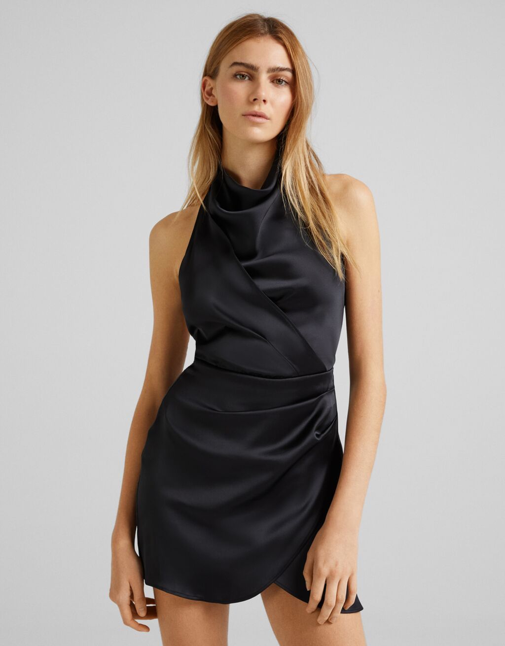 Los 10 mejores vestidos de cóctel de Zara, Mango, Bershka Massimo Dutti - Woman