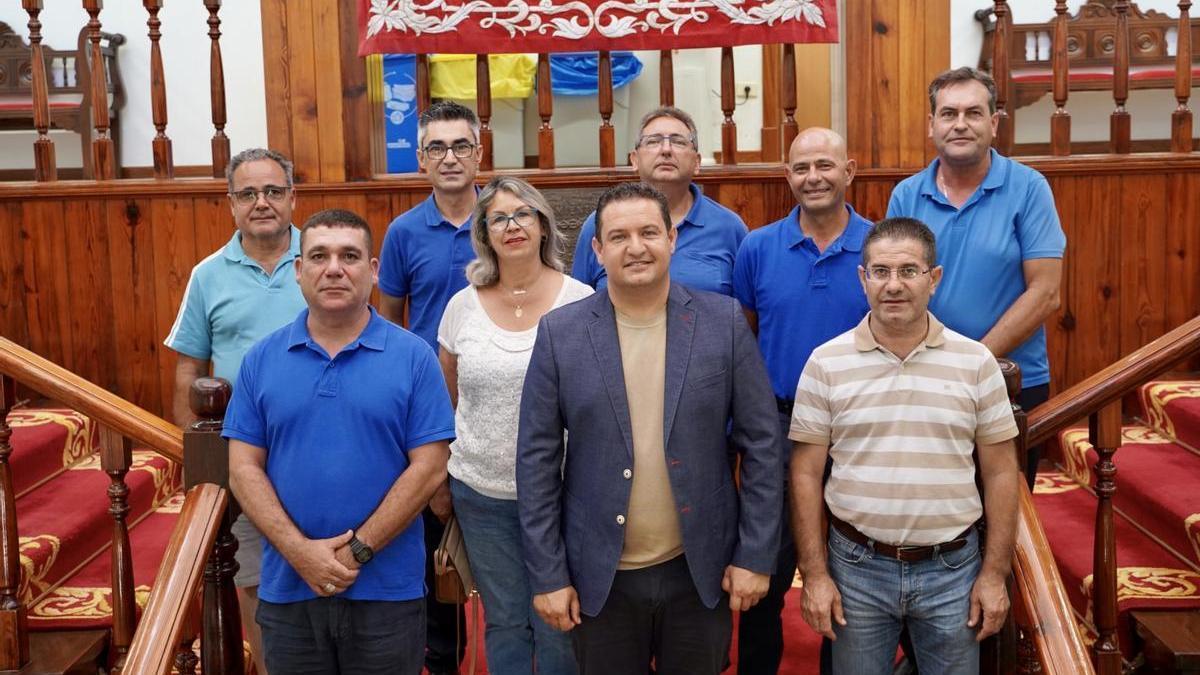 La reunión del Gobierno de Arona con la nueva directiva de la Asociación de Radio Taxis