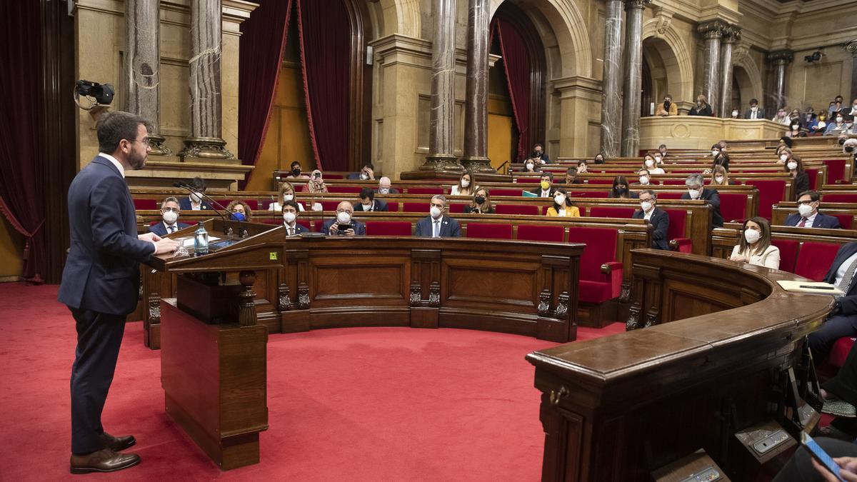 L&#039;hemicicle del Parlament, amb el candidat a la presidència de la Generalitat, Pere Aragonès