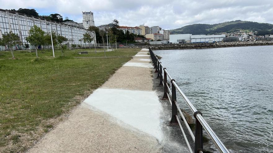 Remata la reparación del paseo de Massó y el Concello cambiará la tubería del agua