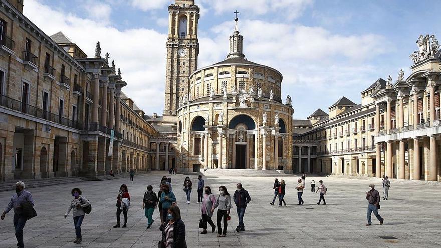 El turismo se dispara en la Laboral