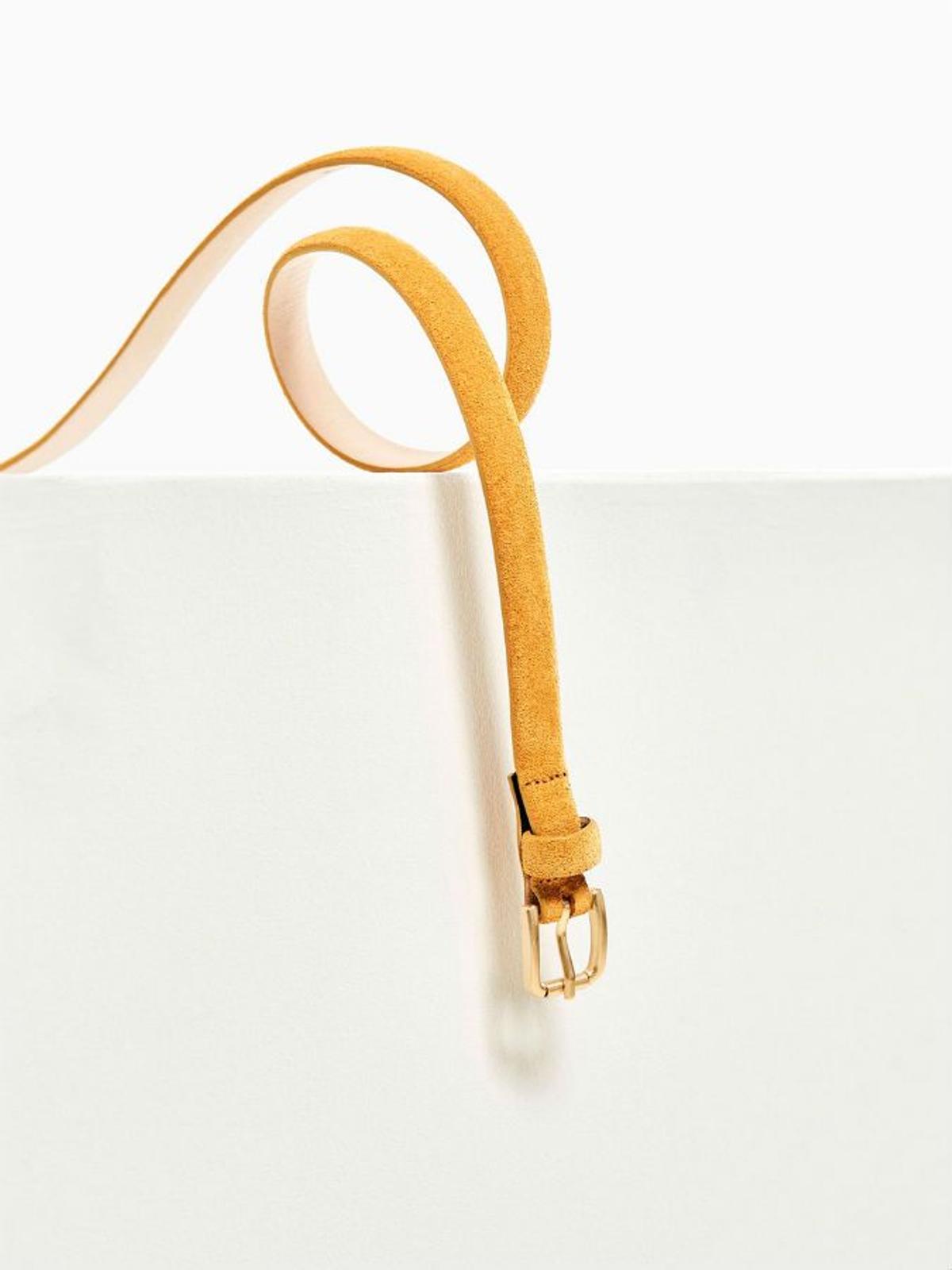 Prendas y complementos en amarillo:  cinturón de Massimo Dutti