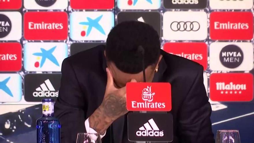 Militao se marea en su presentación