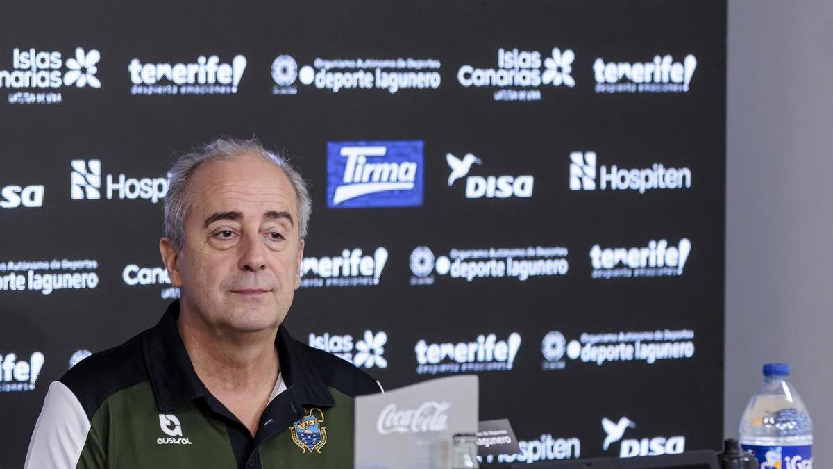 Txus Vidorreta en sala de prensa.