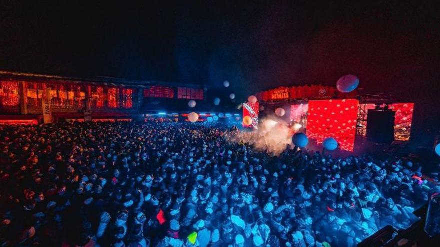 Miles de personas disfrutaron de esta experiencia en la estación de Formigal-Panticosa. | PRODUCTORIA ENSERIO / RON BARCELÓ