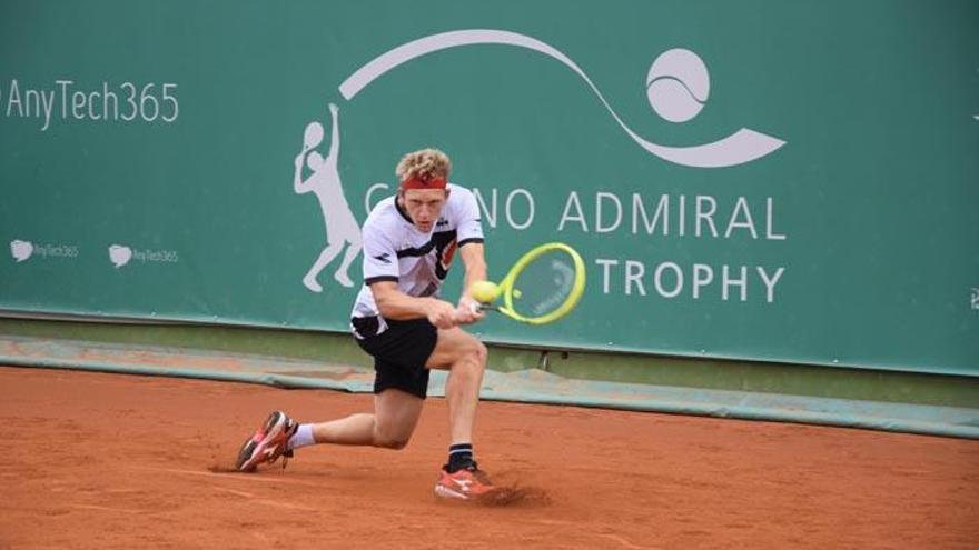 Alejandro Davidovich, durante su partido de ayer de semifinales frente a Pablo Andújar.