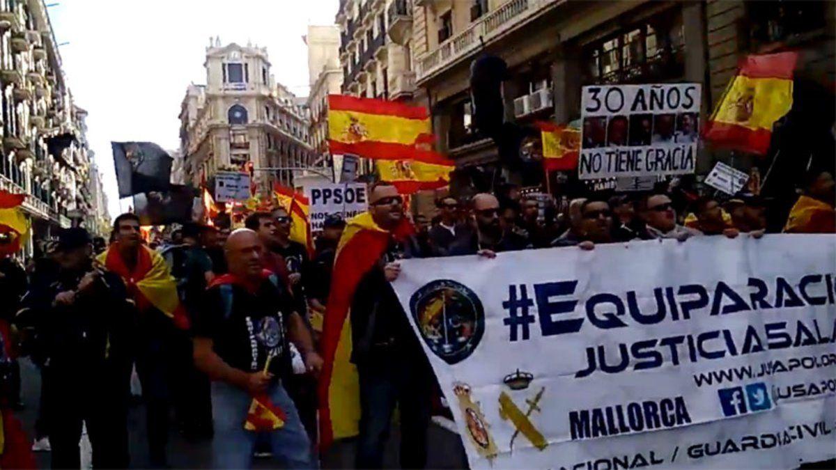 Cabeza de una manifestación de Jusapol.