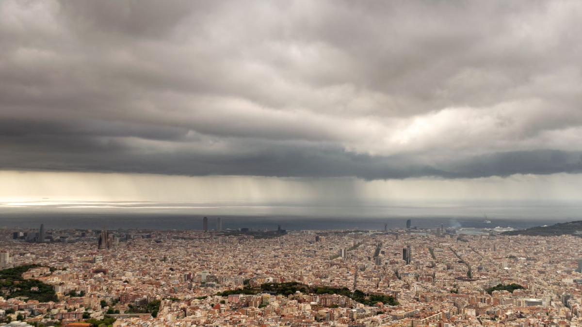 Tiempo en Barcelona, hoy lunes, 7 de agosto de 2023: ojo, que puede