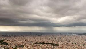 Temps a Barcelona, avui dilluns, 7 d’agost del 2023: compte, que pot ploure al matí