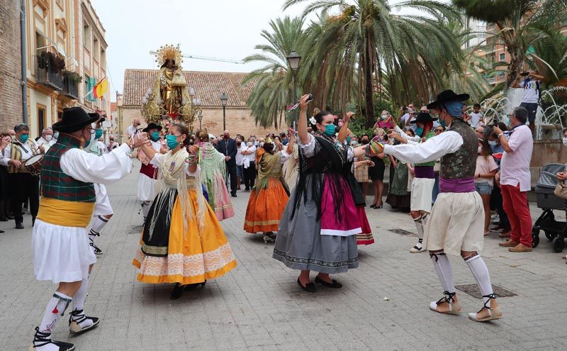 La Virgen vuelve a procesionar con público