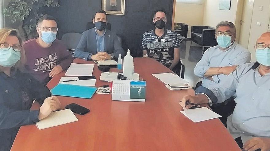 Los representantes de los municipios de Els Ports visitaron al alcalde de Canet d&#039;en Berenguer