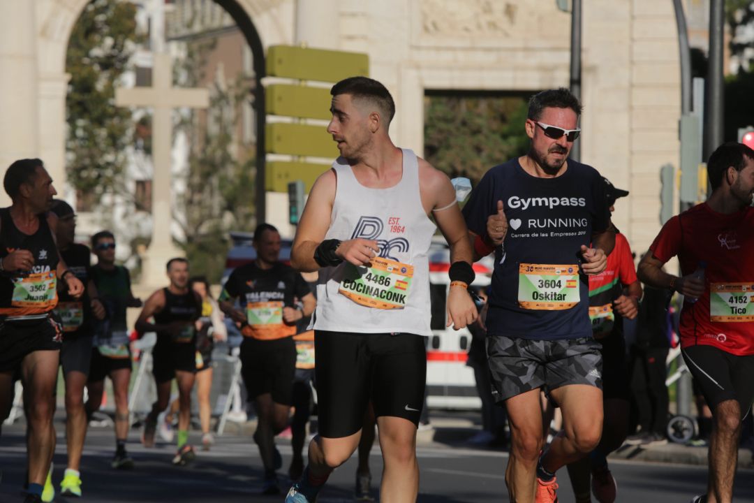 FOTOS | Búscate en el Medio Maratón Valencia 2021