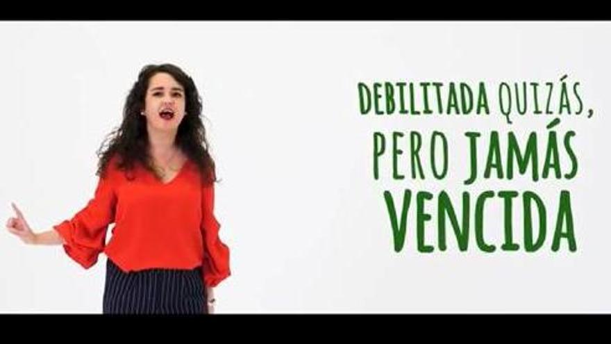 Un fotograma del videoclip de Alcer, con el tema &quot;Invicta&quot;, de Aurora Beltrán. // FdV