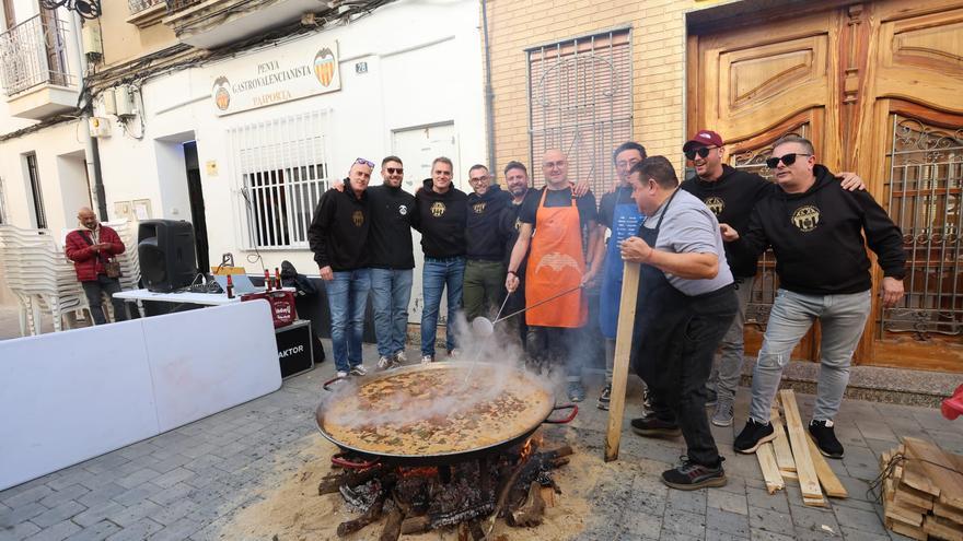 Peña gastrovalencianista de Paiporta: "Volvimos a nacer del barro"