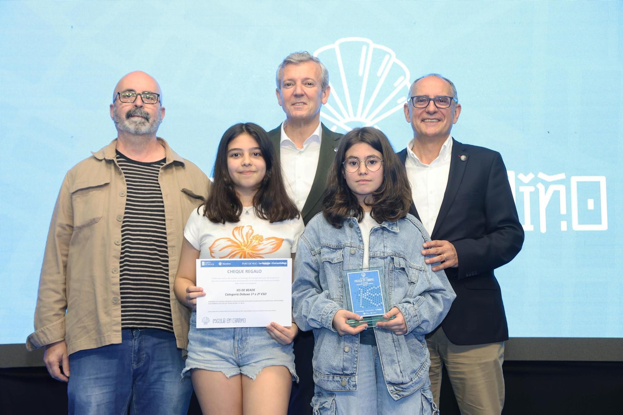Leire Alonso, alumna de 1º ESO no IES Beade, gañadora co debuxo ‘As amizades do Camiño’.