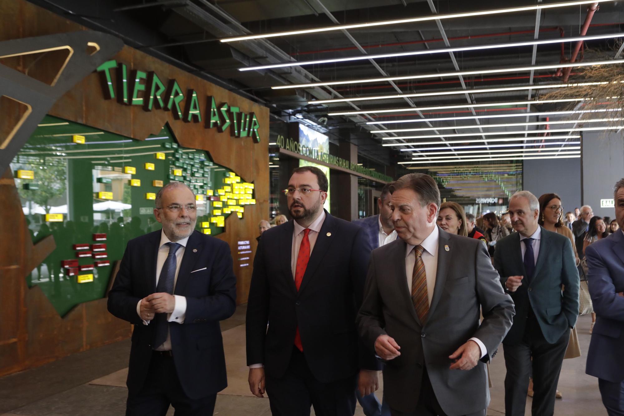 El gran bulevar de la hostelería de Oviedo ya está activo: así es el nuevo espacio de ocio del Vasco