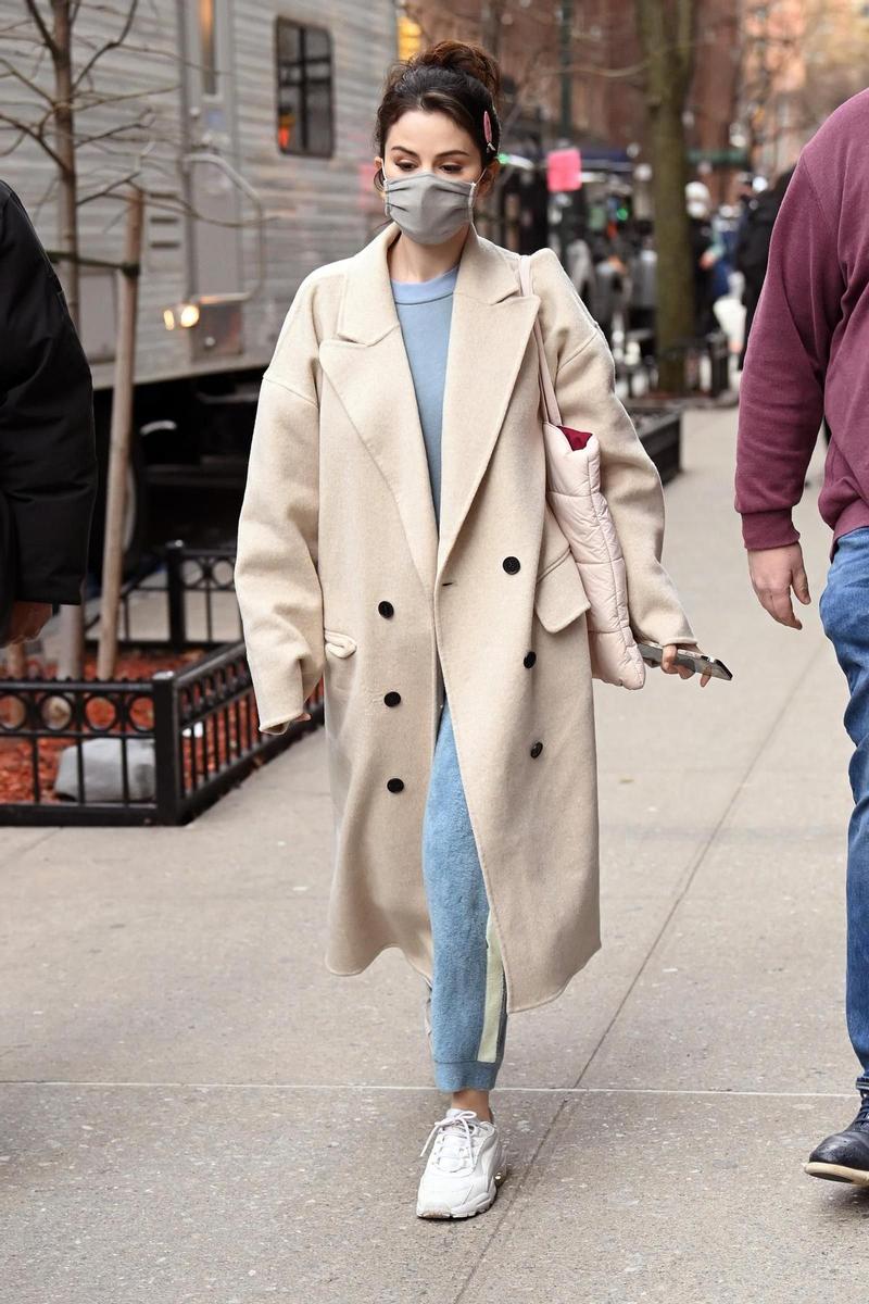 Selena Gomez en el set de rodaje en Manhattan