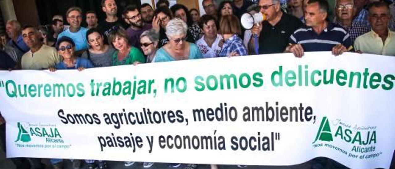 Imagen de la concentración protagonizada por el sector la semana pasada en Alpatró.
