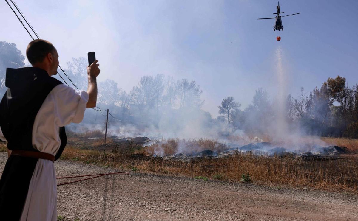 Israel busca ajuda contra els incendis a Jerusalem Israel busca ajuda contra els incendis a Jerusalem