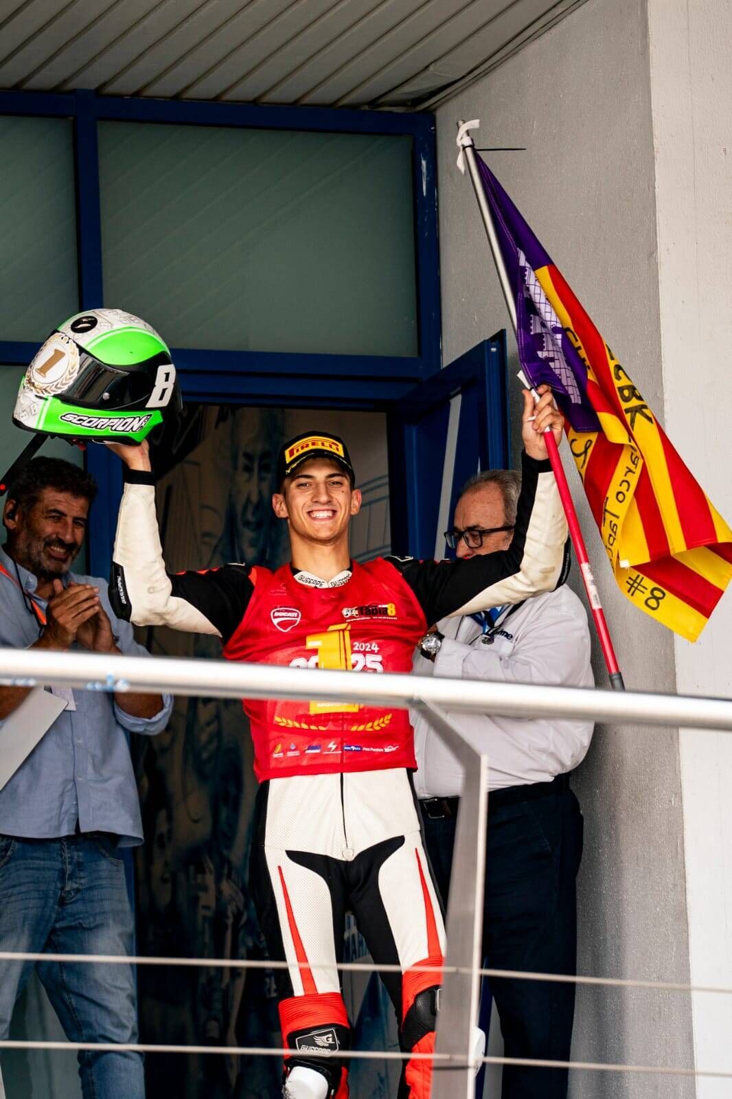 El piloto mallorquín Marco Tapia (Speed Racing) se ha proclamado campeón de España de la categoría Supersport Next Generation en el Circuito de Jerez-Ángel Nieto, escenario este fin de semana de la última cita del Nacional de Superbikes.