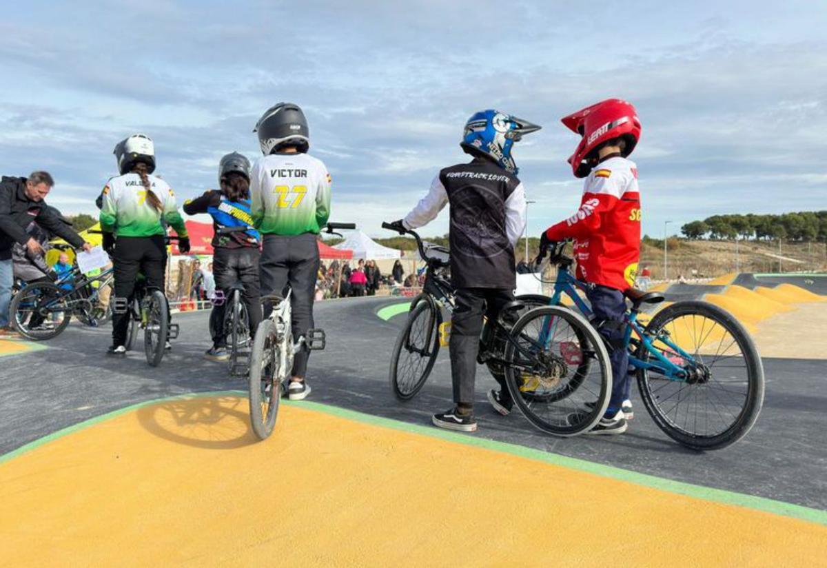 El circuito de Ejea acoge por primera vez la Copa de Aragón