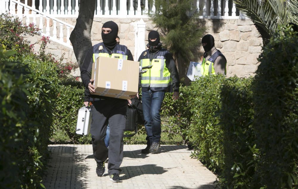 La Policía detiene a una yihadista en Alicante