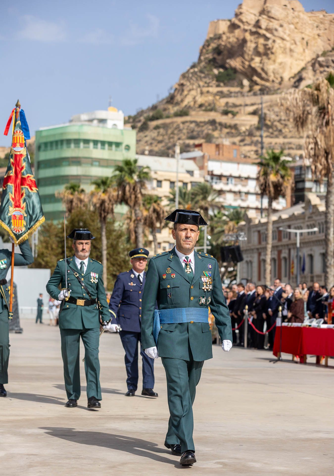 La Guardia Civil de Alicante celebra el día de la Virgen del Pilar en el Puerto