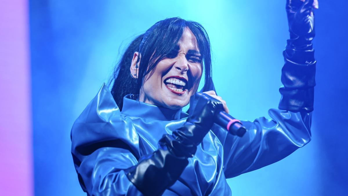 Rosa López lanza comunicado confirmando la ruptura con su novio Iñaki