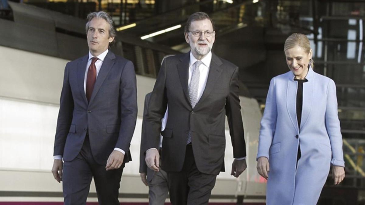 Rajoy anuncia 1.300 millones de inversión para el AVE.