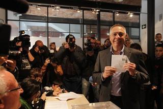 Pere Navarro vota con "fantásticas sensaciones"