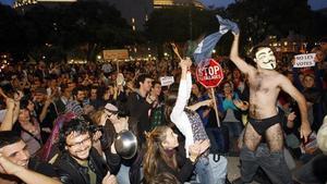 Acampada del 15-M en la plaza de Catalunya, en mayo del 2011.